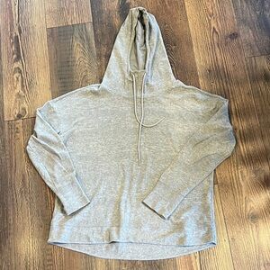 ZYIA Gray Activewear Top